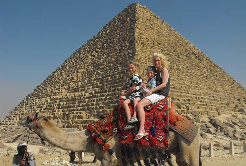Low Budget offer:  Pyramids, Nile Cruise and Hurghada By Air 12 Days