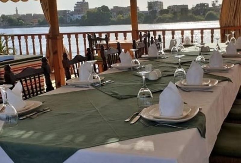 Dahabiya Queen Luxury Nile Cruise 8 Days During Xmas & New Year